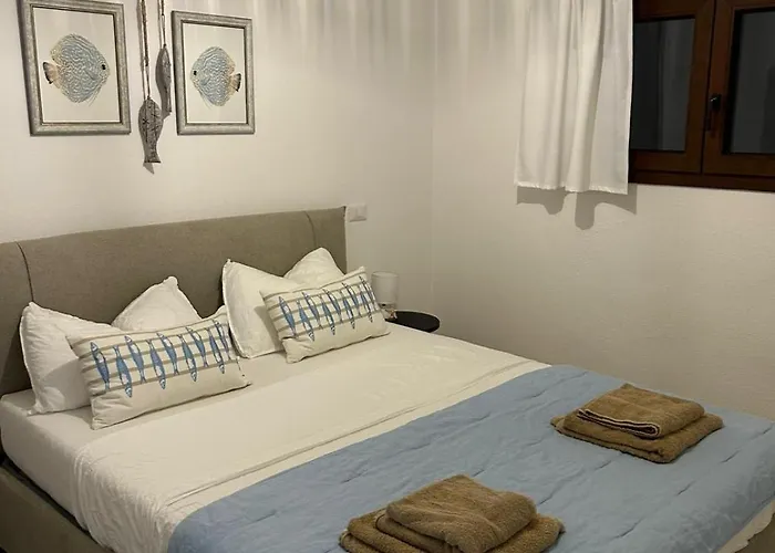 Theview108, Rena Bianca Apartment